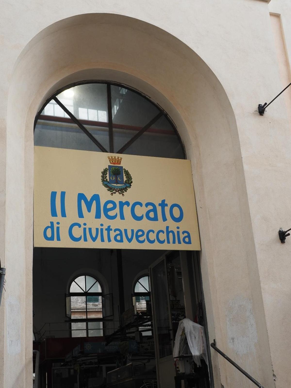 Regina Margherita Casa Vacanza Civitavecchia Luaran gambar
